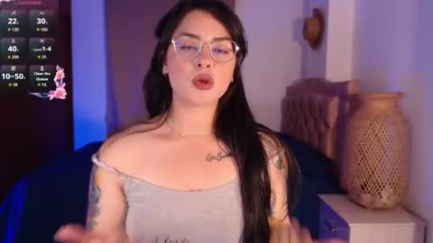 Snapshot of missmariana_ chatting on June 2026 12:09:02 AM missmariana_ online show from June 2026 12:09:02 AM