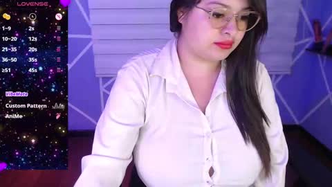 Snapshot of missmia1_ chatting on October 2025 02:51:02 PM Miia online show from October 2025 02:51:02 PM