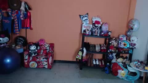 Snapshot of missmia2 chatting on November 2025 09:13:02 PM Miss Mia online show from November 2025 09:13:02 PM