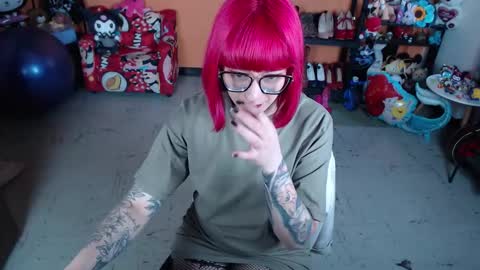 Snapshot of missmia2 chatting on November 2025 01:35:02 PM Miss Mia online show from November 2025 01:35:02 PM