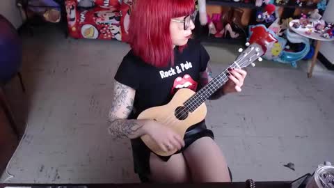 Miss Mia online show from February 2026 08:03:02 PM