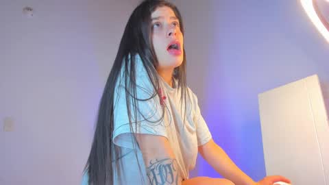 Snapshot of misspaulag chatting on January 2025 04:38:02 AM misspaulag online show from January 2025 04:38:02 AM