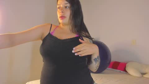 Snapshot of misspaulag chatting on February 2025 02:07:01 AM misspaulag online show from February 2025 02:07:01 AM