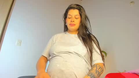 Snapshot of misspaulag chatting on February 2025 05:36:01 AM misspaulag online show from February 2025 05:36:01 AM