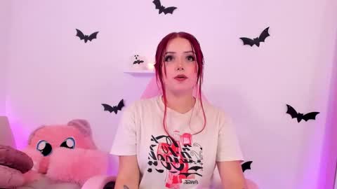 Snapshot of misspaulina__ chatting on October 2025 12:22:02 AM Pau Giraldo online show from October 2025 12:22:02 AM