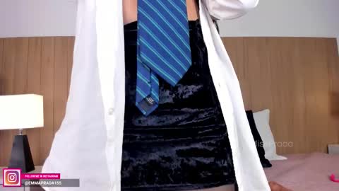 Emma Prada online show from October 2025 11:46:02 AM