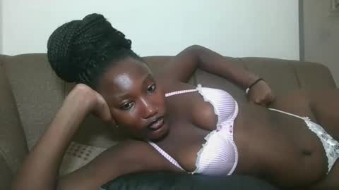 Snapshot of missprettygal chatting on October 2025 10:52:02 AM pretty gal online show from October 2025 10:52:02 AM