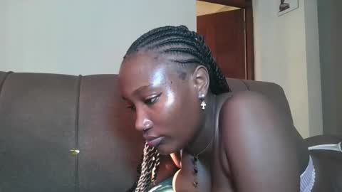 pretty gal online show from April 2026 01:41:01 PM