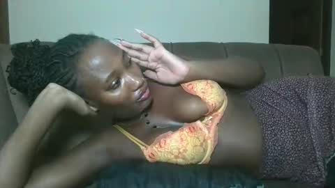 pretty gal online show from April 2026 10:21:02 PM