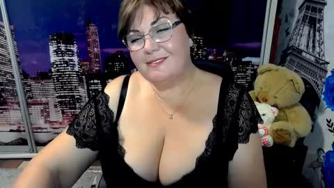 Rita online show from October 2025 07:02:01 PM