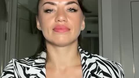 missroriann online show from May 2026 04:58:02 PM