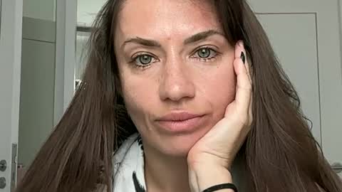 missroriann online show from June 2026 06:56:02 AM