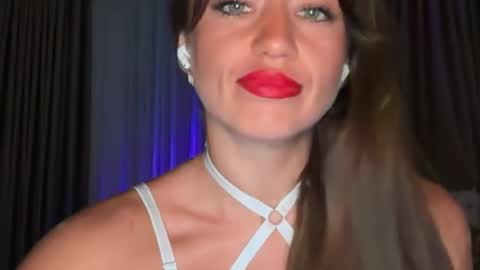 missroriann online show from June 2026 02:21:02 PM