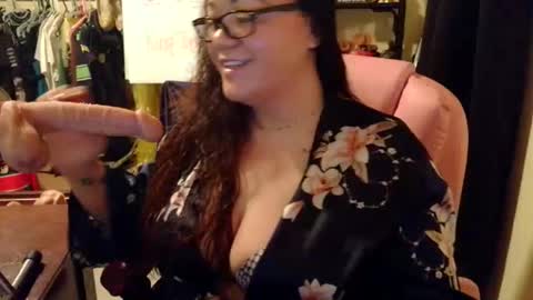 Snapshot of misssuckalot chatting on November 2025 11:21:02 AM Misssuckalot 3 online show from November 2025 11:21:02 AM