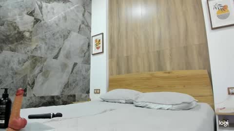 misssyoan online show from March 2025 03:12:02 AM