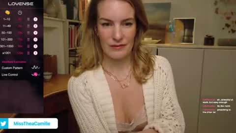 Snapshot of misstheacamille chatting on January 2025 01:29:01 AM MissThea online show from January 2025 01:29:01 AM