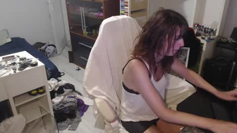 Snapshot of missthon chatting on April 2026 09:26:02 AM missthon online show from April 2026 09:26:02 AM