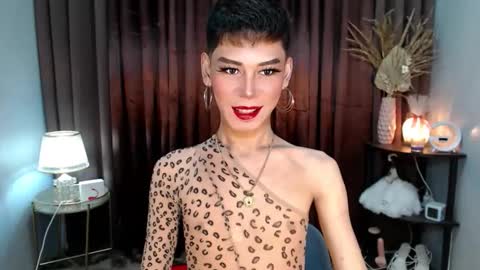 Snapshot of misstransstella69 chatting on September 2025 07:41:01 AM Stella online show from September 2025 07:41:01 AM