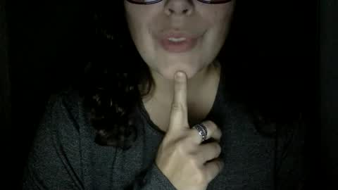 Snapshot of misstress_liz chatting on November 2025 05:50:02 AM misstress_liz online show from November 2025 05:50:02 AM