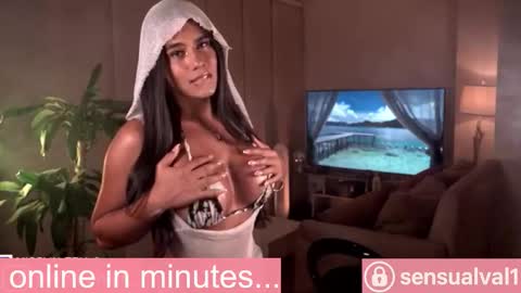 OF online show from November 2025 05:23:01 PM