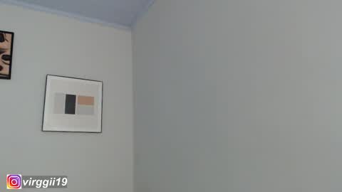 missvirggii online show from November 2025 10:45:02 PM