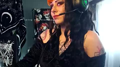 Snapshot of missxdeville chatting on September 2025 03:35:02 PM MissXDeville online show from September 2025 03:35:02 PM