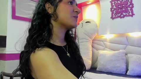 Snapshot of missy_adams chatting on November 2025 06:42:02 PM Missy online show from November 2025 06:42:02 PM