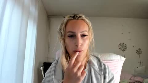 Snapshot of missy_matrix chatting on December 2025 11:19:01 AM Missy matrix online show from December 2025 11:19:01 AM