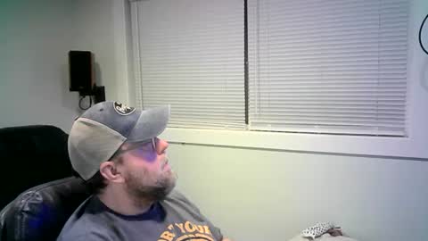 Snapshot of mister_happy567 chatting on February 2025 05:12:01 AM Mr. Happy online show from February 2025 05:12:01 AM