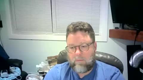 Snapshot of mister_happy567 chatting on March 2025 06:06:02 AM Mr. Happy online show from March 2025 06:06:02 AM