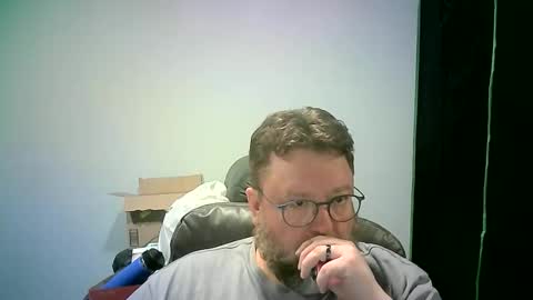 Mr. Happy online show from December 2025 07:14:02 AM