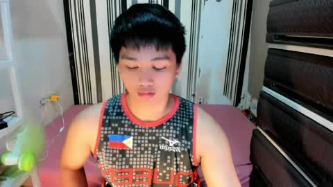 Snapshot of mister_officer chatting on April 2026 10:18:01 PM SAINT SACHI will make your day online show from April 2026 10:18:01 PM