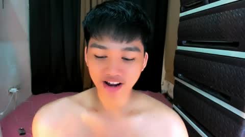 Snapshot of mister_officer chatting on April 2026 01:36:02 PM SAINT SACHI will make your day online show from April 2026 01:36:02 PM