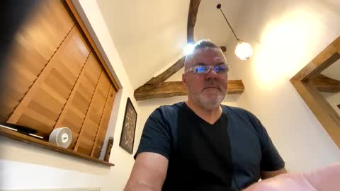 Misterblivs online show from December 2024 07:44:02 AM