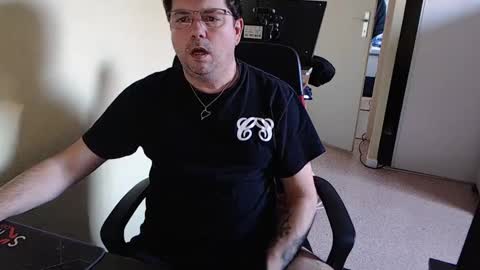 mistercoeur online show from December 2024 03:37:02 PM