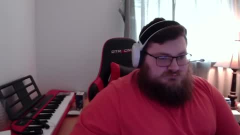 Snapshot of mistermac935 chatting on December 2024 05:00:01 PM mistermac935 online show from December 2024 05:00:01 PM