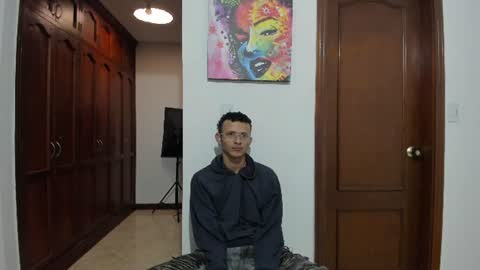Snapshot of mistic_orgamsxxx18 chatting on June 2026 01:31:01 PM Sexy couple ready to play without limits here we do everything online show from June 2026 01:31:01 PM
