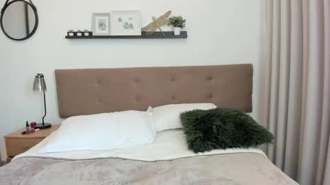 misticred online show from February 2026 05:06:02 PM