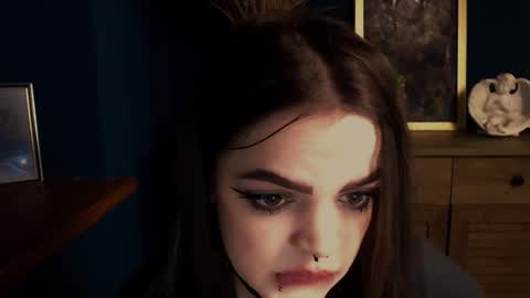 Ines online show from November 2025 02:20:02 PM