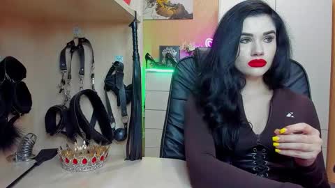 Mistress Kristi online show from October 2025 07:29:02 PM