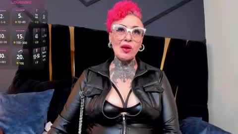 Sandy Mistress  online show from June 2026 09:26:02 PM