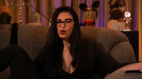 Mistress Kelly online show from October 2025 11:50:04 PM