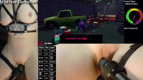 Snapshot of mistresslarentiah chatting on January 2025 10:52:02 PM Mistress Larentiah online show from January 2025 10:52:02 PM