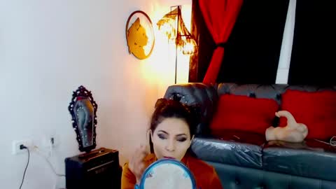 Mistresslombana online show from May 2026 04:18:01 AM