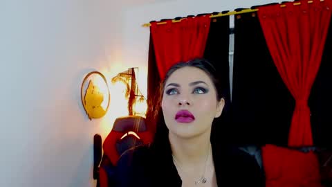 Mistresslombana online show from May 2026 06:21:02 AM