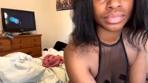 Goddessmimi   online show from January 2026 02:43:02 PM