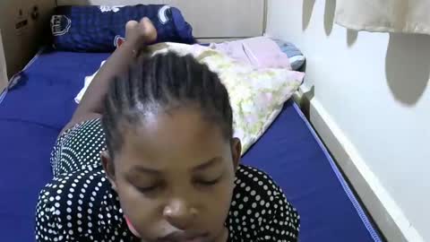 Snapshot of misty_shee chatting on February 2025 09:14:01 PM misty_shee online show from February 2025 09:14:01 PM