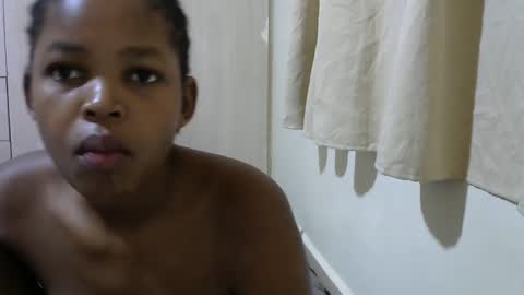 Snapshot of misty_shee chatting on February 2025 08:31:02 AM misty_shee online show from February 2025 08:31:02 AM