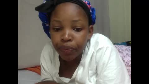 Snapshot of misty_shee chatting on November 2025 06:29:01 PM misty_shee online show from November 2025 06:29:01 PM