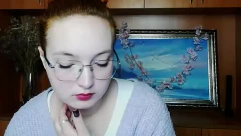 Snapshot of mistyrosee chatting on April 2026 06:16:02 AM Aria online show from April 2026 06:16:02 AM